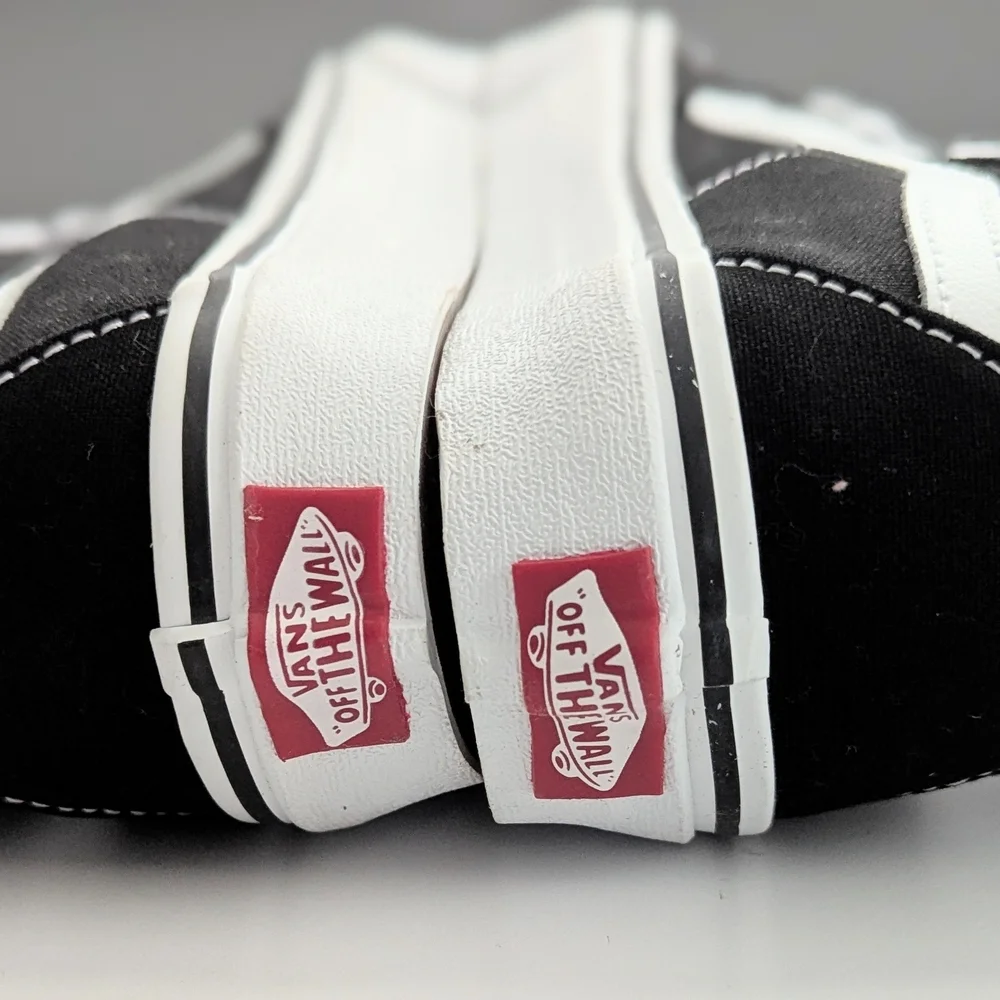 NWT Vans Unisex High-Top Sneakers/Running Shoes (Women Size 5 /Men Size 3.5) - Picture 8 of 15
